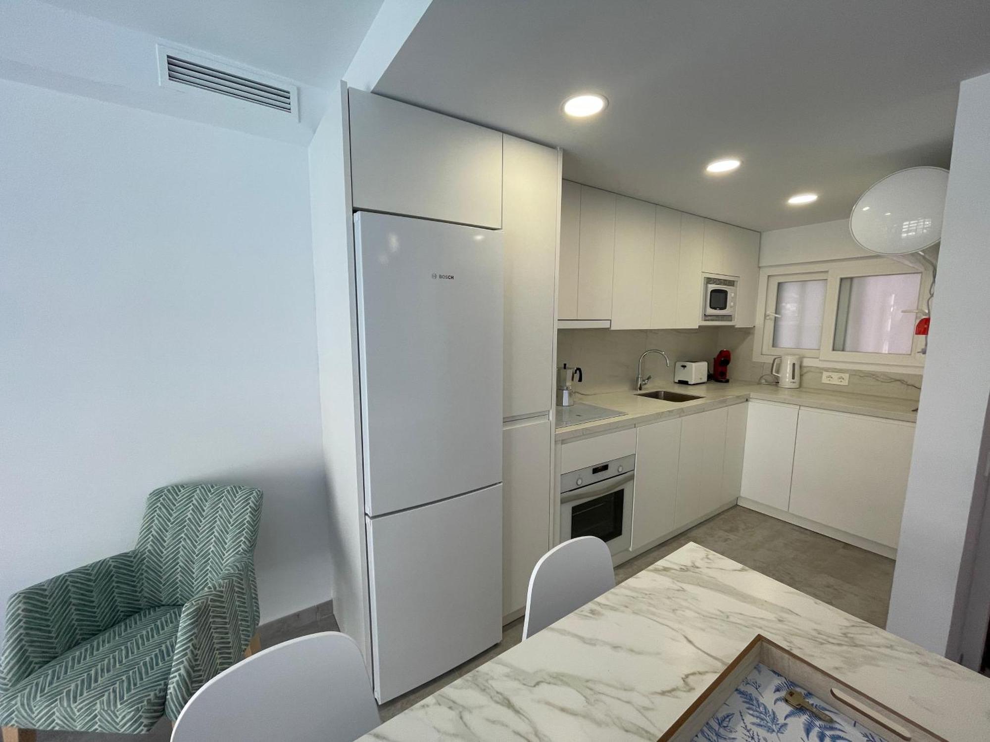 Medi Playa primera linea con aparcamiento Calpe Habitación foto
